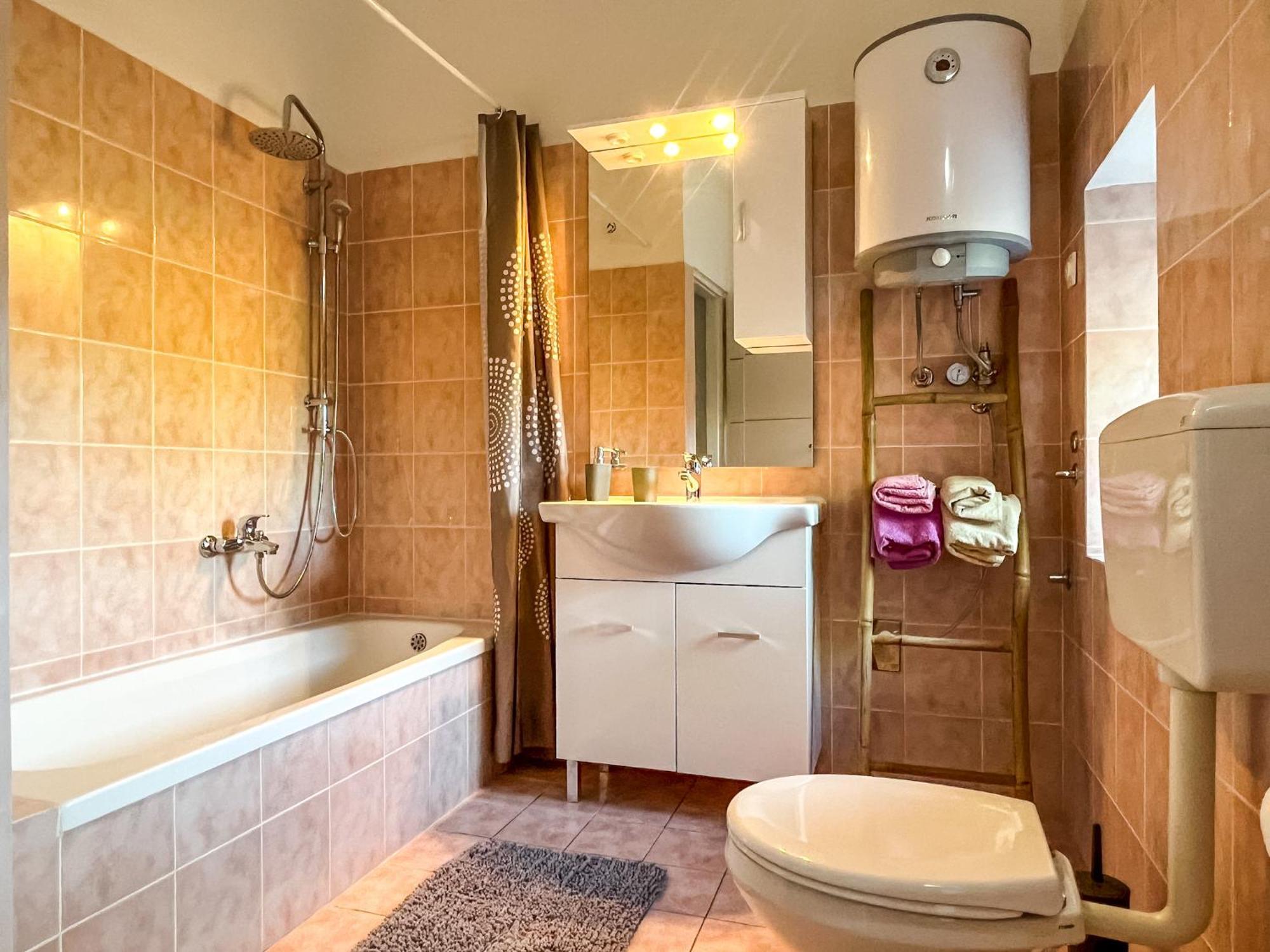 באניולה Apartment Lidija מראה חיצוני תמונה